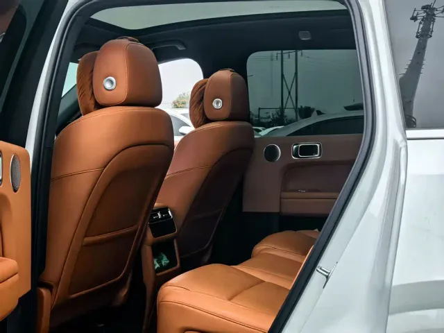 Li Auto L6 — Фото автомобиля 4
