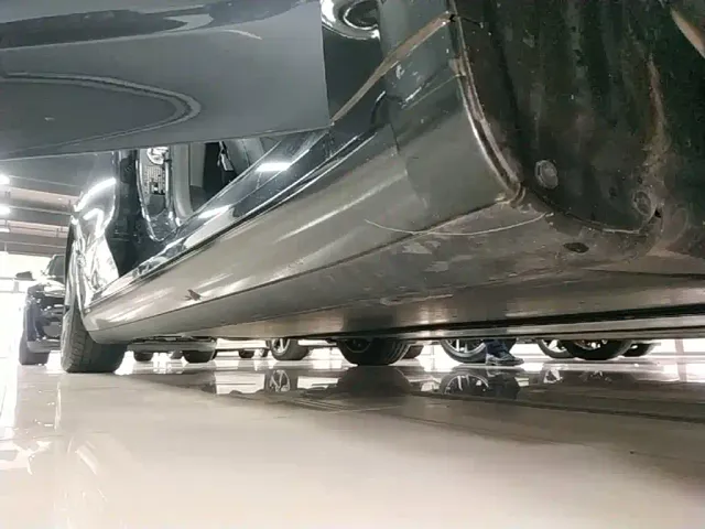 Tesla Model 3 — Фото автомобиля 20