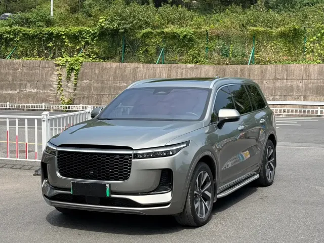 Фотография автомобиля — Li Auto ONE