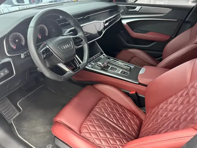 Audi A7L — Фото автомобиля 4