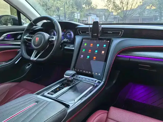 Hongqi H6 — Фото автомобиля 5