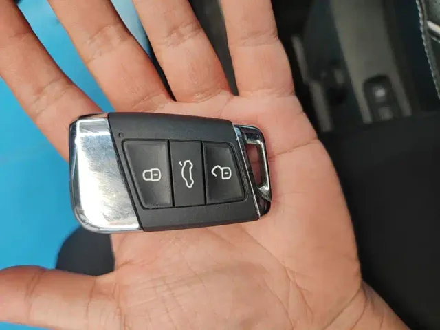 Volkswagen Passat — Фото автомобиля 8