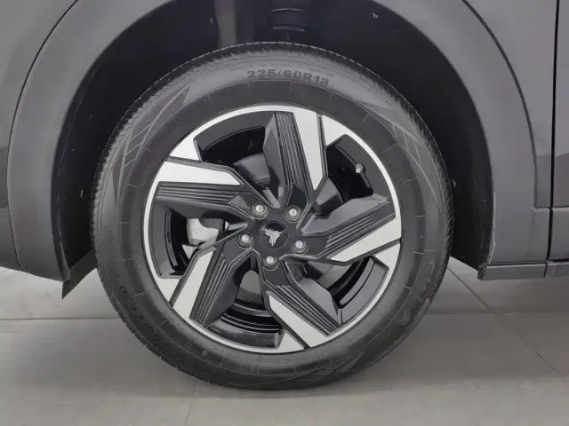 Nezha Auto Nezha X 2025 500 Plus — Фото автомобиля 17