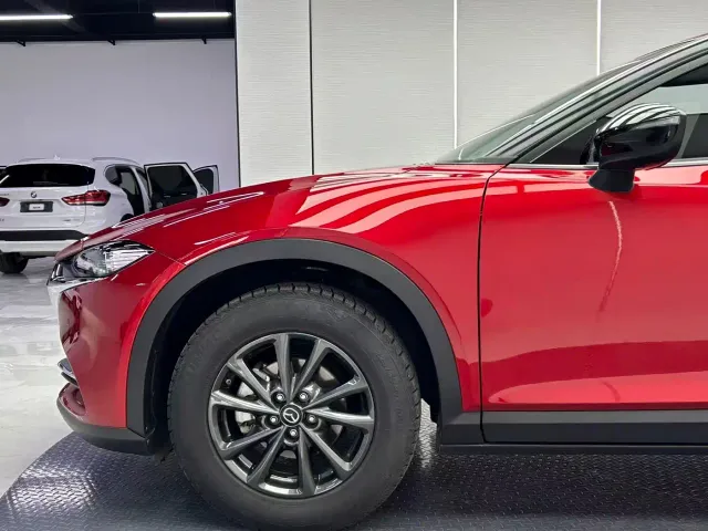 Mazda CX-4 — Фото автомобиля 8