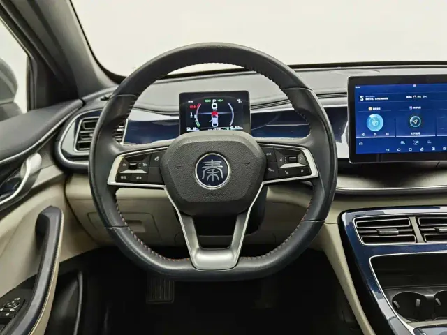 BYD Qin PLUS — Фото автомобиля 11