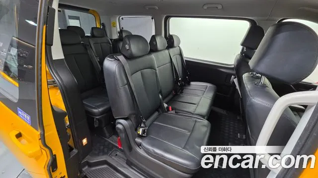 Hyundai Staria — Фото автомобиля 19