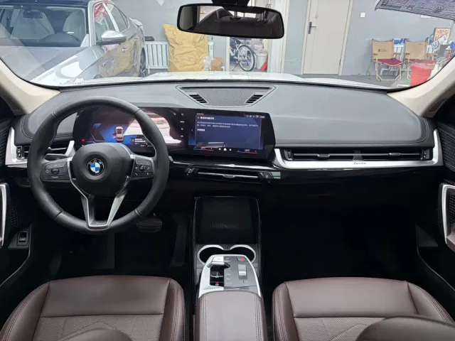 BMW X1 — Фото автомобиля 10