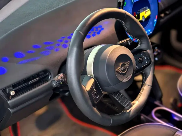 MINI Cooper — Фото автомобиля 19