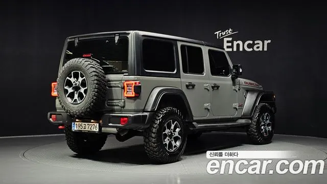 Jeep Wrangler JL — Фото автомобиля 2
