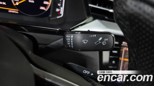 Volkswagen Arteon Arteon 2.0 TDI R-LINE 4Motion — Фото автомобиля 30