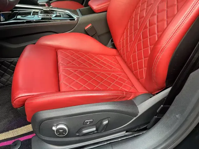 Audi S4 — Фото автомобиля 6