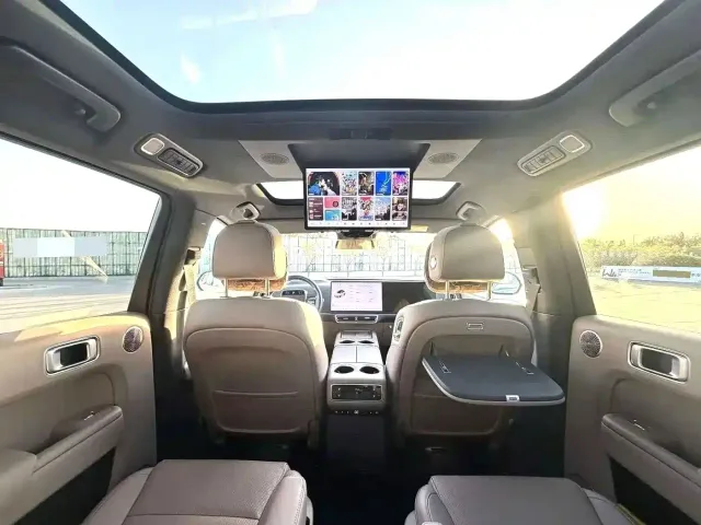Li Auto L8 — Фото автомобиля 5
