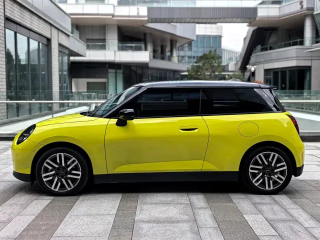 MINI Cooper — Фото автомобиля 8
