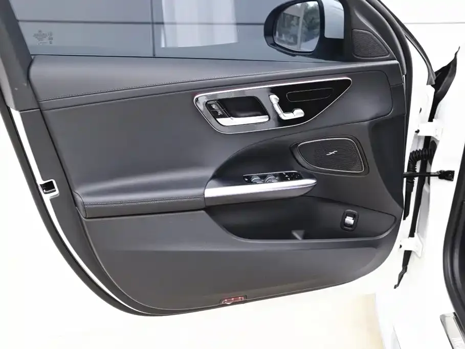 Mercedes-Benz Mercedes-Benz C-Class 2024 Facelift C 260 L Sport — Фото автомобиля 10