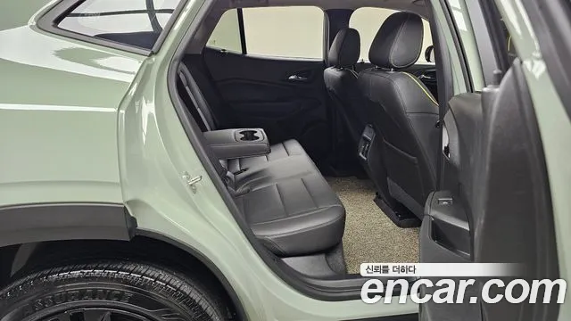 ChevroletGMDaewoo Trax Trax Кроссовер — Фото автомобиля 10