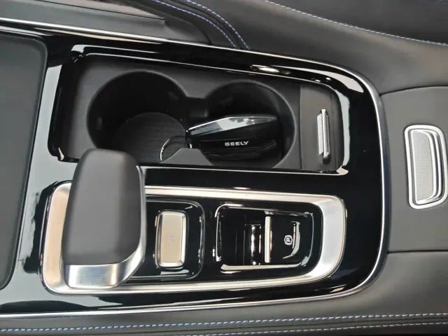 Geely Xingrui — Фото автомобиля 22