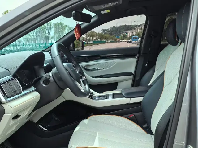BYD Song PLUS — Фото автомобиля 4