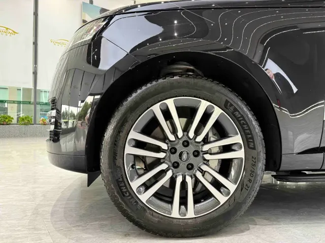 Land Rover Range Rover — Фото автомобиля 3