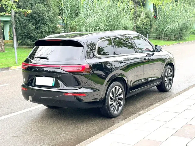 Aito M7 — Фото автомобиля 7