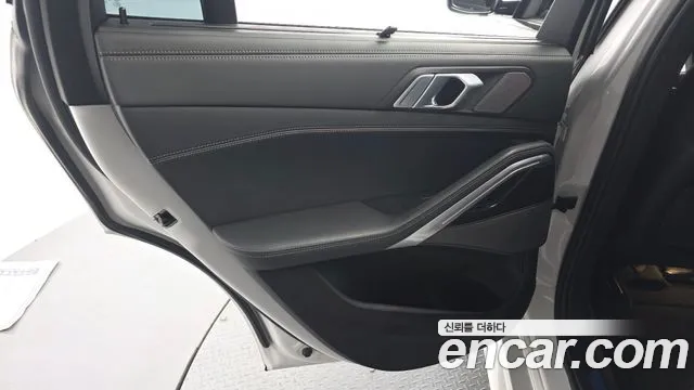 BMW X6 xDrive40i M Sport — Фото автомобиля 20