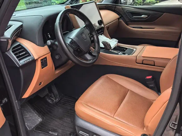 Toyota Vellfire — Фото автомобиля 9