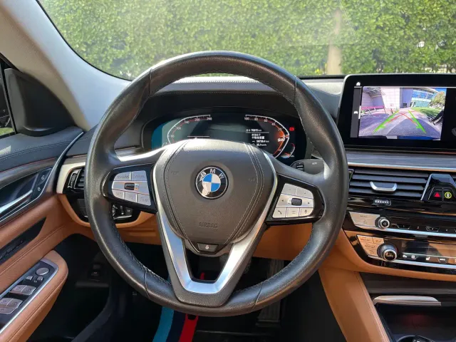 BMW 6 Series Gran Turismo — Фото автомобиля 13