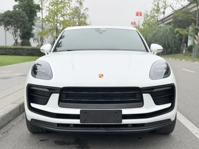 Porsche Macan — Фото автомобиля 2
