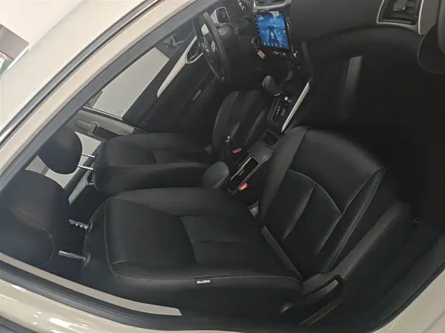 Nissan Sylphy — Фото автомобиля 24