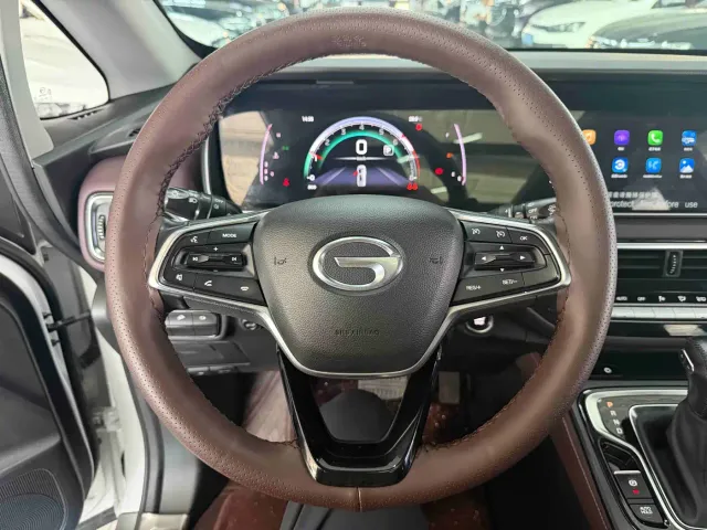GAC Trumpchi M6 — Фото автомобиля 13