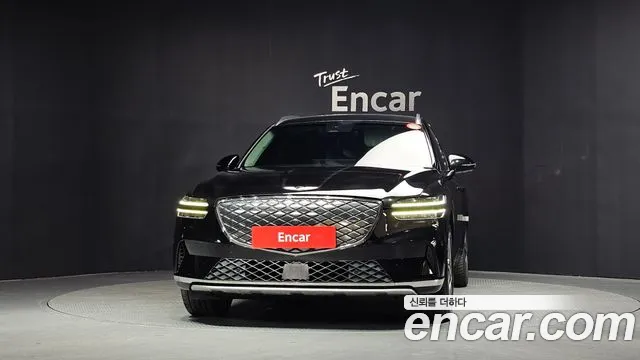 Genesis GV70 Electrified — Фото автомобиля 3