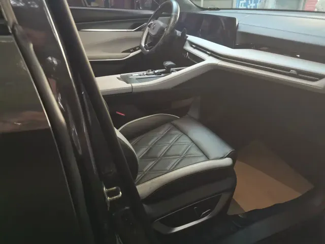 Changan CS75 Plus — Фото автомобиля 3