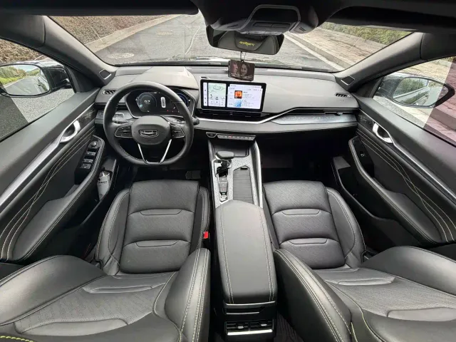 Geely Xingrui — Фото автомобиля 15