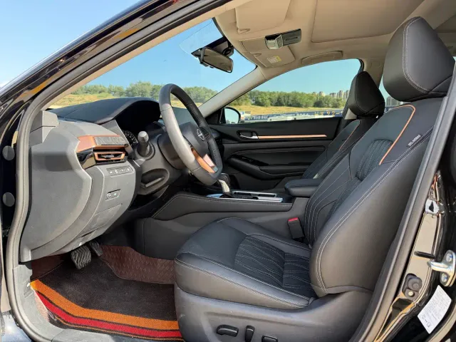 Nissan Teana — Фото автомобиля 7