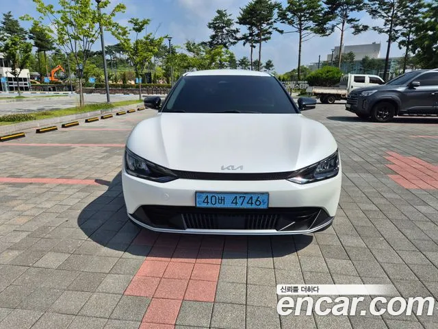 Kia EV6 — Фото автомобиля 3