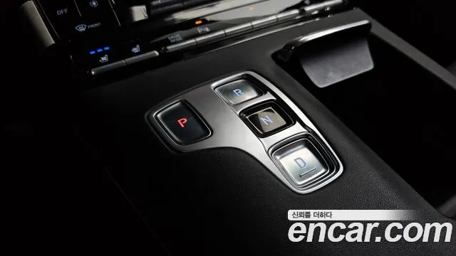 Hyundai Grandeur Новый Grandeur IG 3.0 LPi (Для проката) — Фото автомобиля 9
