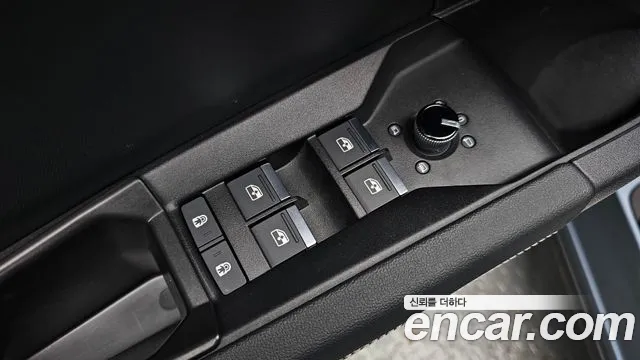 Audi Q4 e-tron F4 — Фото автомобиля 30