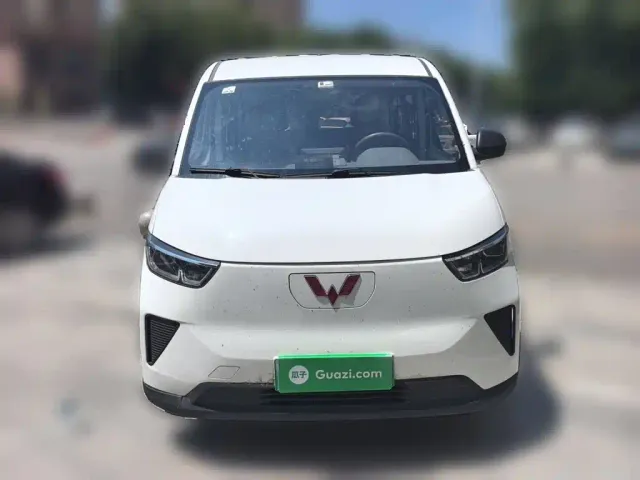 Wuling Yangguang — Фото автомобиля 23