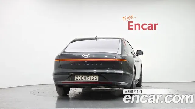 Hyundai Grandeur GN7 — Фото автомобиля 4