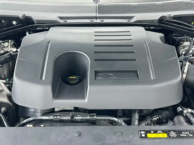 Land Rover Defender — Фото автомобиля 26