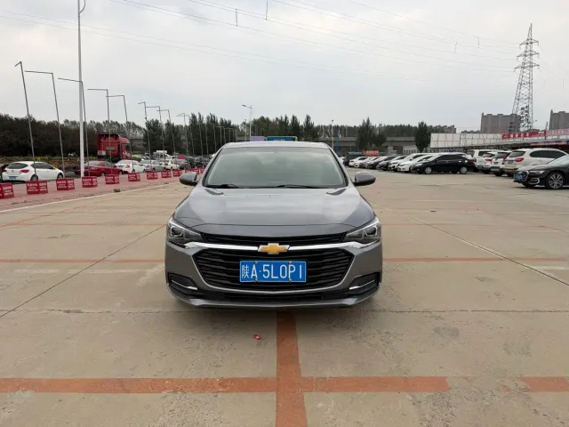Chevrolet Monza — Фото автомобиля 2