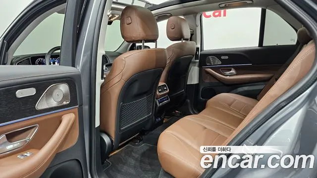 Mercedes-Benz GLE-Class — Фото автомобиля 4