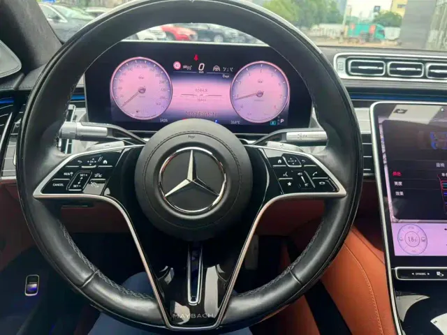 Mercedes-Benz Maybach S-Class — Фото автомобиля 23