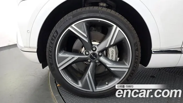 Genesis GV80 — Фото автомобиля 5