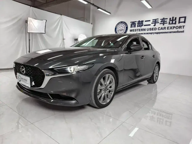 Фотография автомобиля — Mazda Axela