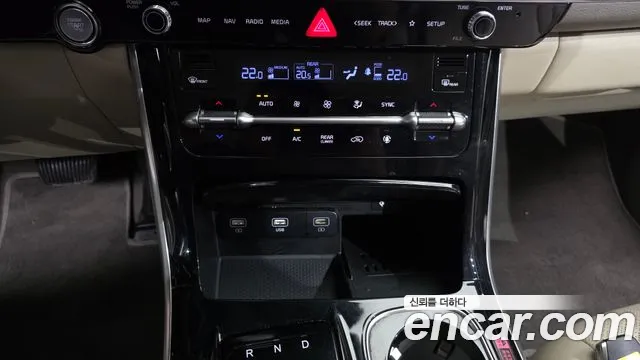 Kia Carnival 4th Gen — Фото автомобиля 25