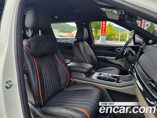 Kia Carnival Generation 4 — Фото автомобиля 17