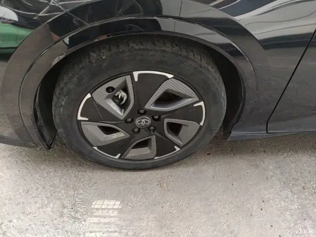 Toyota bZ3 — Фото автомобиля 24