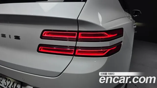 Genesis GV80 — Фото автомобиля 8