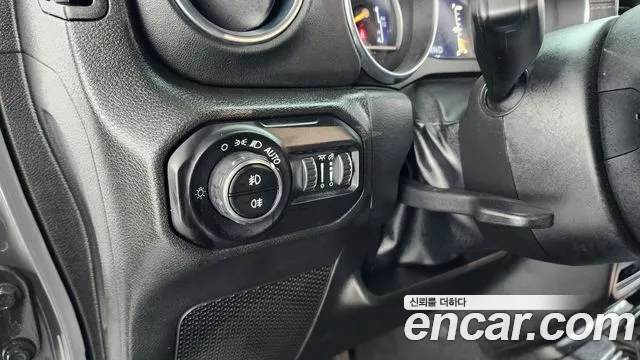 Jeep Wrangler Wrangler (JL) — Фото автомобиля 14