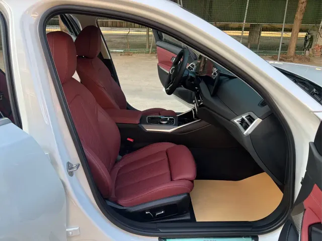 BMW i3 — Фото автомобиля 8